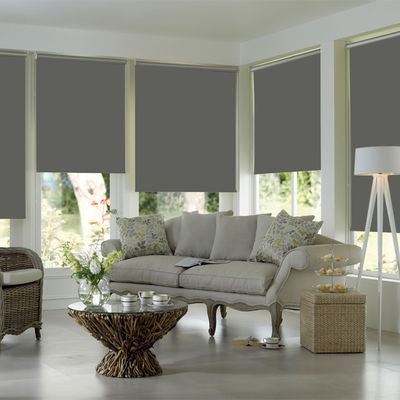 ผ้าม่านหน้าต่างสำนักงานทึบแสงสีเทาสำหรับตกแต่งภายในอาคาร